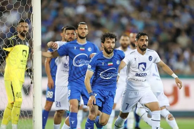 ترکیب استقلال و پیکان برای بازی امشب
