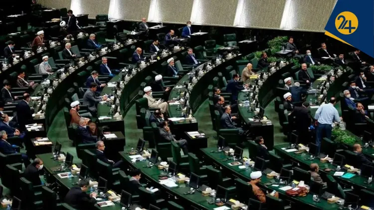 انتقاد تند نمایندگان مجلس از طرح جنجالی مقابله با نفوذ | گودرزی: این قانون پای دستگاه‌های امنیتی و قضایی را به زندگی مردم باز می‌کند