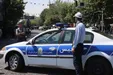 حرکت خطرناک مامور پلیس راهور در برخورد با یک موتوری