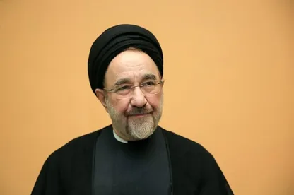 خاتمی: پزشکیان در کنار مردم است و از طعن و تهدید دیگران نمی‌هراسد | تفاهم نامه با آمریکا نباید نقض شود