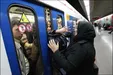 تاثیر سنگین بازگشایی مدارس بر متروی تهران +فیلم