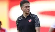 مربی پرسپولیس: چرا بهترین تیم ایران باید مشکلات مالی داشته باشد +فیلم