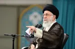 رهبر انقلاب: راه مقابله با جنگ شناختی، اقتصادی، سیاسی و امنیتی دشمنان، استمرار راه شهدا، مجاهدت، ایستادگی و مقاومت است