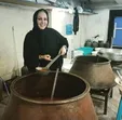 بهنوش بختیاری پای دیگ قیمه نذری+عکس