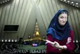 تصاویری از حضور قربانیان اسیدپاشی در مجلس