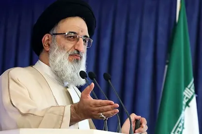 امام جمعه کرج: وقتی نظر ولی چیز دیگری است معنی ندارد جور دیگری عمل کرد