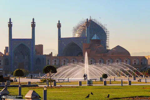 خطر نابودی ۷۰ بنای تاریخی اصفهان بر اثر احداث خط ۲ مترو