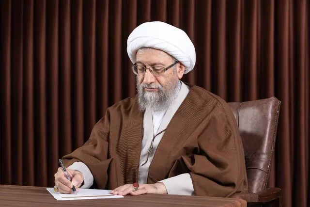 آیت الله آملی لاریجانی آیت الله آملی لاریجانی