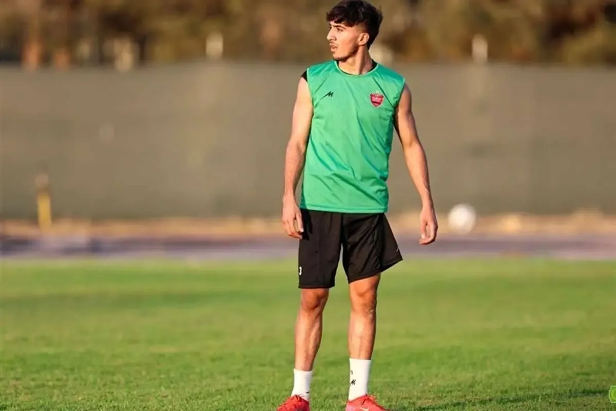 بازگشت مدافع جوان پرسپولیس پس از ۵ ماه دوری