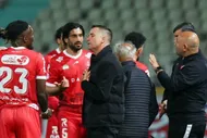 ببینید| افسوس اوسمار و بازیکنان پرسپولیس در رختکن