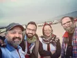 هنرمندانی که به کمک مردم سیل‌زده رفتند +عکس