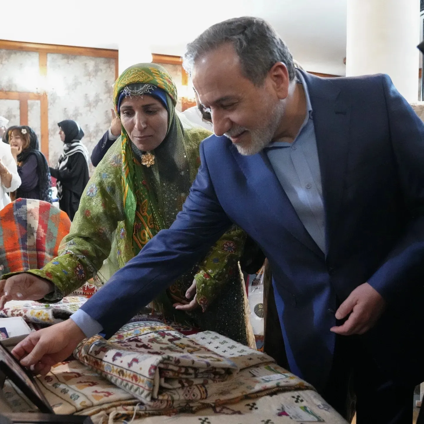 نمایشگاه بانوان دیپلماتیک نمایشگاه بانوان دیپلماتیک