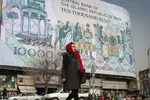 اقتصاد توجه در بازار‌های ایران| سرعت خبر، ترمز رشد دلار و طلا را کشید