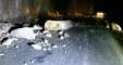ریزش کوه در جاده میانه _بستان آباد بر اثر زلزله ۵/۹ ریشتری + عکس