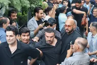 ببینید| تلاش یک زن برای گرفتن سلفی و کلافگی شدید بهرنگ علوی
