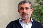 ببینید| اولین تصاویر از حضور محمود احمدی نژاد در مراسم تشییع رهبر شهید