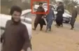 بازداشت فردی که به نیرو‌های زخمی پلیس بعد از حمله تروریستی می‌خندید