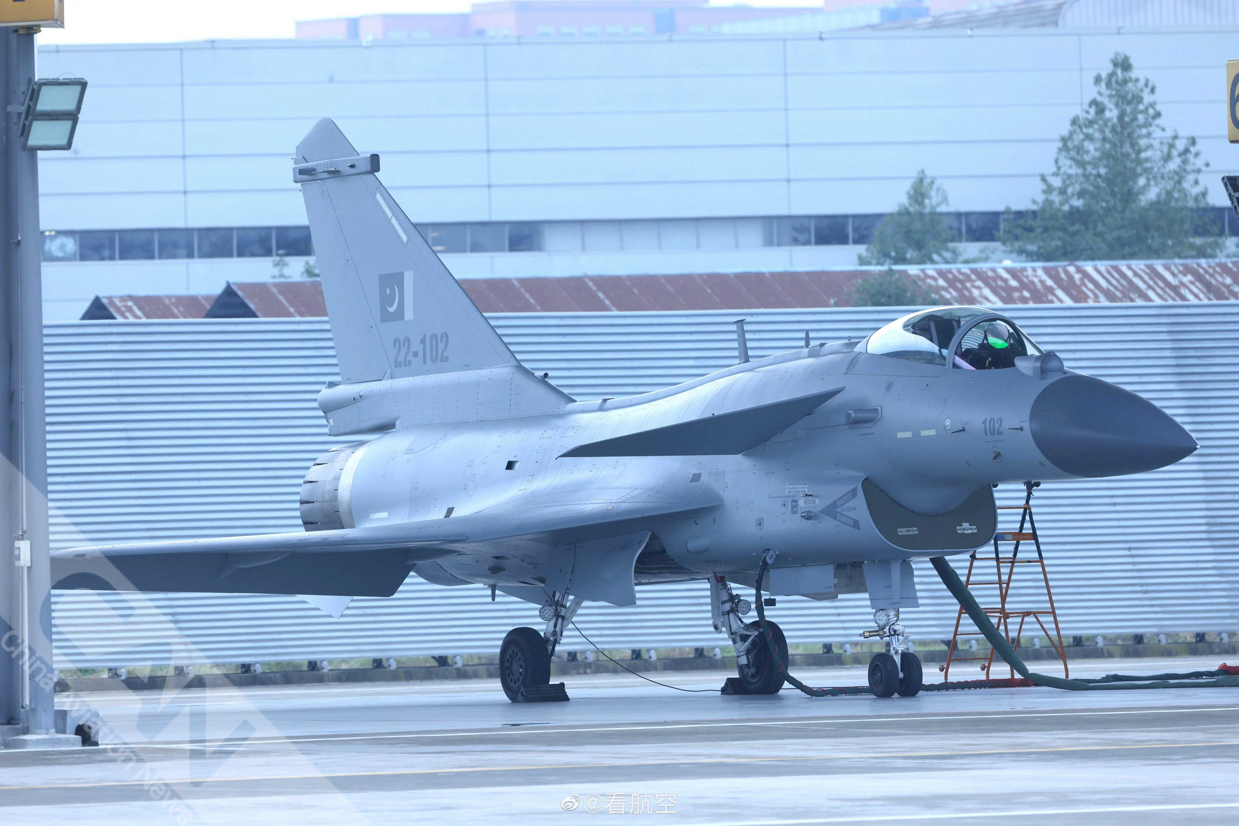 جنگنده J-10CE چین جنگنده J-10CE چین