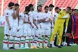 با وطن فروش‌ها برخورد کنید!