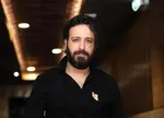 کاوه آفاق به نصحیتِ محسن چاوشی قید مهاجرت از ایران را زد