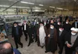 بازدید سرزده رئیسی از یک واحد نساجی در یزد که از ۸ سال قبل تعطیل شد +فیلم