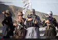 سوزاندن آلات موسیقی توسط طالبان و گریه نوازندگان +فیلم