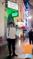 گشت و گذار شبانه بازیگر ساختمان پزشکان در لس آنجلس + عکس