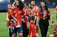 مارک کوکوریا از علت مو‌های بلندش پرده برداشت