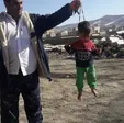 تصویرِ تلخ کودک‌آزاری در اینستاگرام پربازدید شد!+ عکس