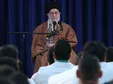 پرچم‌داری بانوی چادری برای کاروان ایران قدرت‌نمایی فرهنگی بود/ باید از شما یاد بگیریم