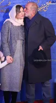 بوسه آتیلا پسیانی بر صورت دخترش در جشنواره فجر+عکس