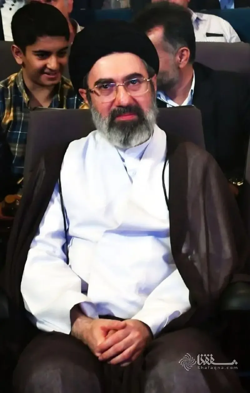 آیت الله مجتبی خامنه ای