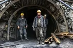 زخم باز معدن شازند؛ آخرین قربانی همچنان مفقود است