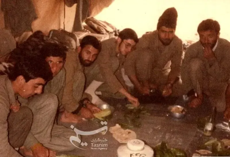 رهبر انقلاب رهبر انقلاب