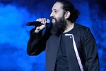 ببینید| گوگوش و بهروز وثوقی در موزیک ویدئوی روزبه نعمت‌الهی!