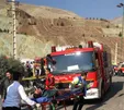 ۱۰ کشته در واژگونی اتوبوس در دانشگاه علوم تحقیقات/ دانشگاه تعطیل شد/ عامل حادثه؛ سکته راننده یا خرابی اتوبوس؟ +فیلم و تصاویر