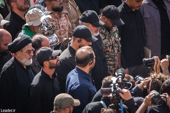 عارف عارف
