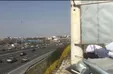 سقوط هولناک بیلبورد تبلیغاتی در اتوبان تهران کرج +فیلم