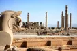 کشف اولین اسکلت‌ها در تخت جمشید