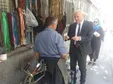 خرید سفیر آلمان از یک کفاش تهرانی! +عکس