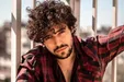 کنایه سنگین شروین حاجی‌پور به آمنه‌السادات ذبیح‌پور: زمین خیلی گرد است