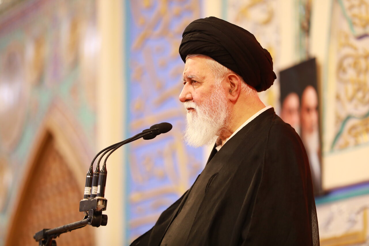 علمالهدی: توهین به مسئولان به خاطر توافق اخیر با مبانی ولایی سازگار نیست علمالهدی