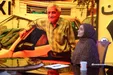 ببینید| خاطره جالب راننده تاکسی ۹۰ ساله از نجات زندگی یک زوج