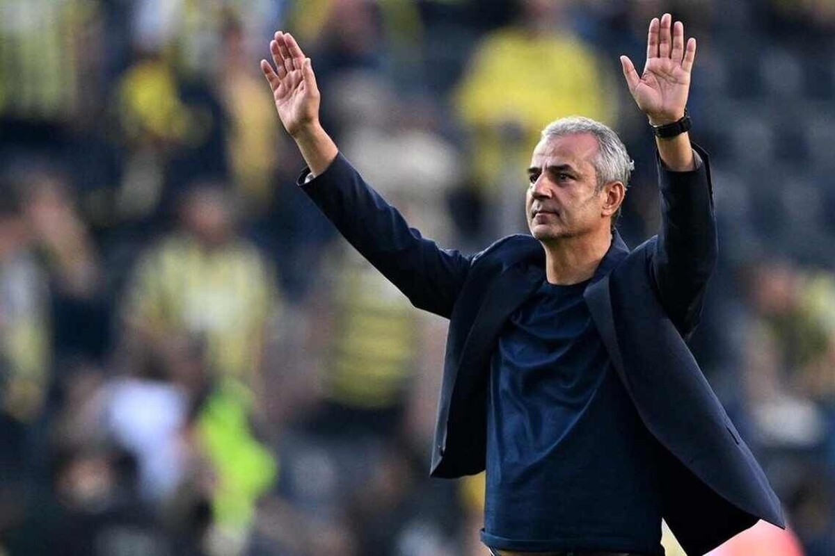 سرمربی سابق پرسپولیس در فنرباغچه