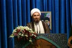 خطبه اول نماز عیدفطر | حاج علی اکبری: مردم زودتر از خبرگان رهبر آینده خود را شناخته بودند