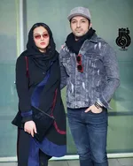 اشکان خطیبی و همسرش در اکران فیلم «قانون مورفی»