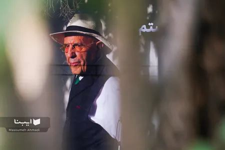 تصاویری از مراسم تشییع جواد مجابی