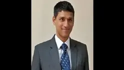 ببینید| انجام رسم قدیمی ایرانی هنگام بدرقه سفیر هند در تهران