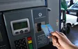 خرید کارت سوخت با قیمت 60 هزار تومان/ قاچاقچیان سوخت در کمین نشسته‌اند