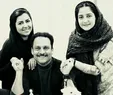 حسین یاری در کنار دختر و عروسش + عکس